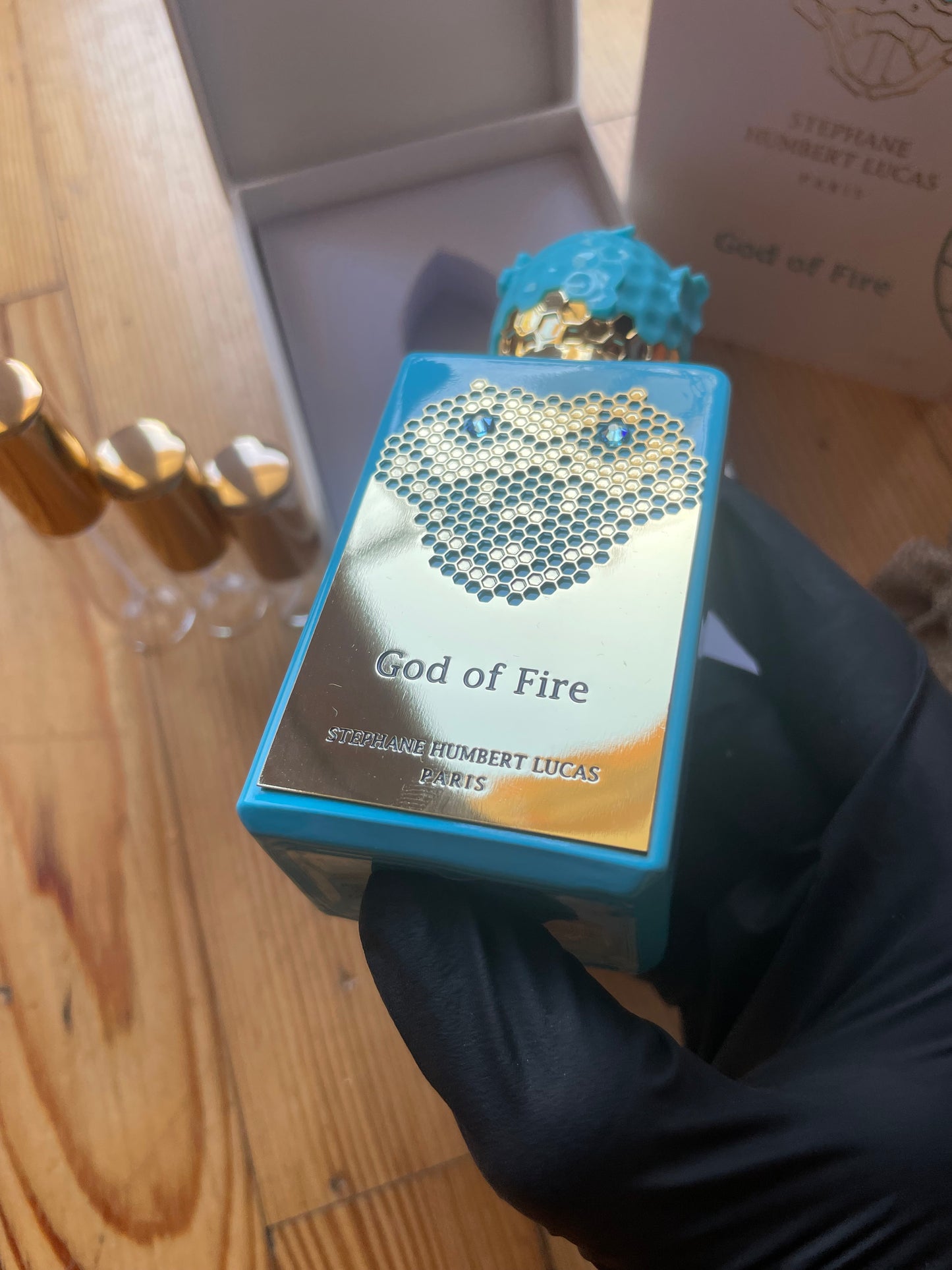 Stephen Humbert Lucas 777 God Of Fire Δείγμα
